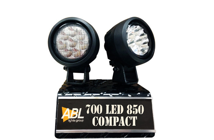 Lumière de travail 700 LED 850 Compact